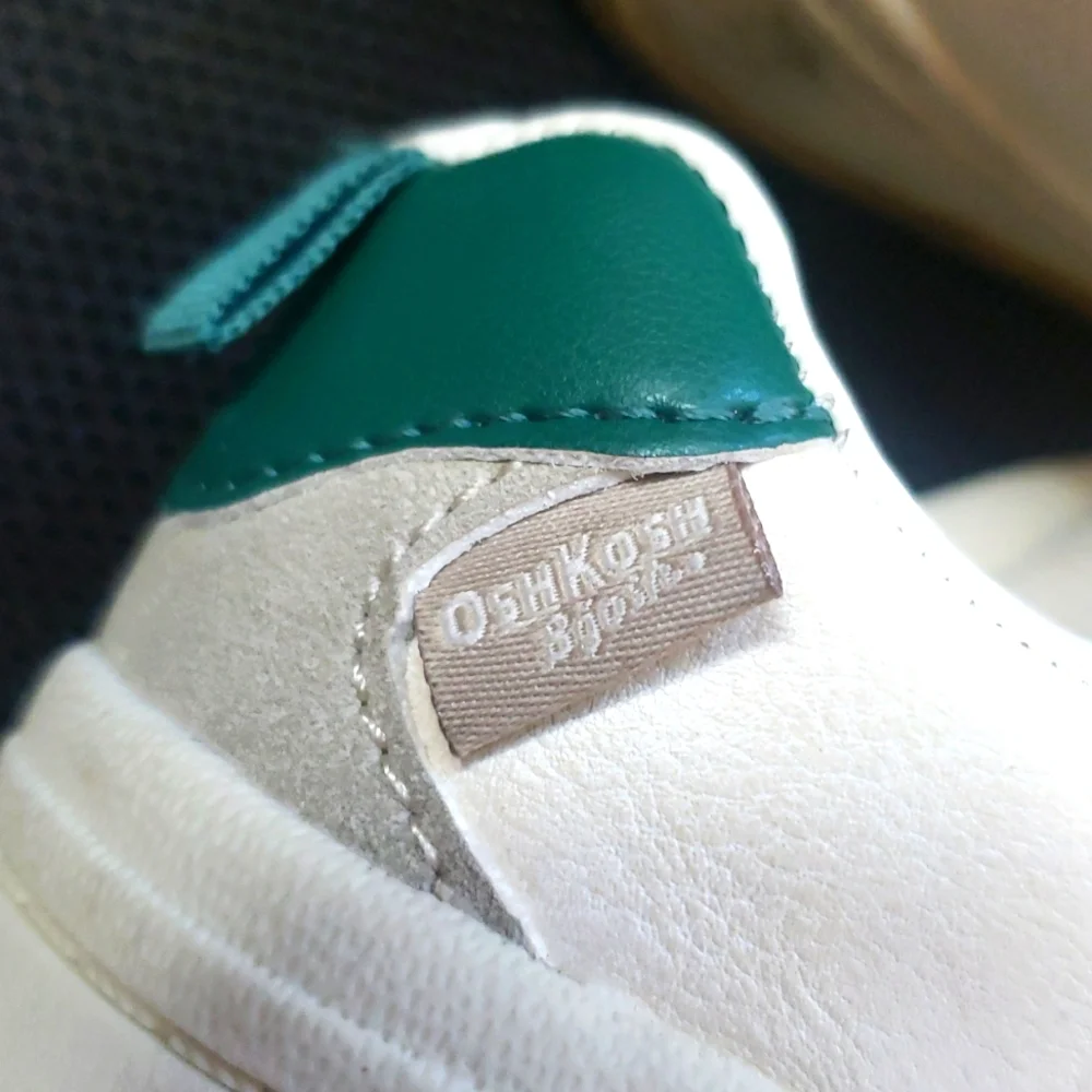 OshKosh B'gosh Easy-On Casual White and Green Sneakers